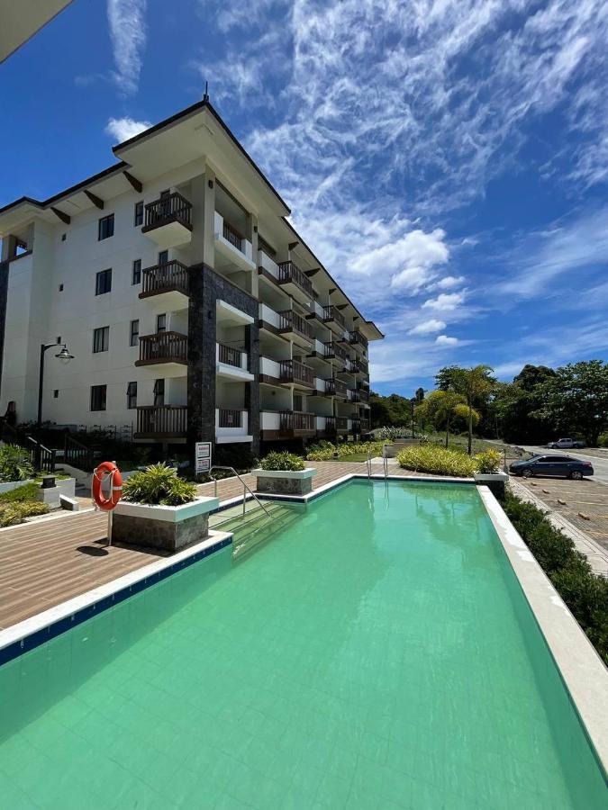 Kembali Condo Resort With Sea View Davao City Exteriér fotografie