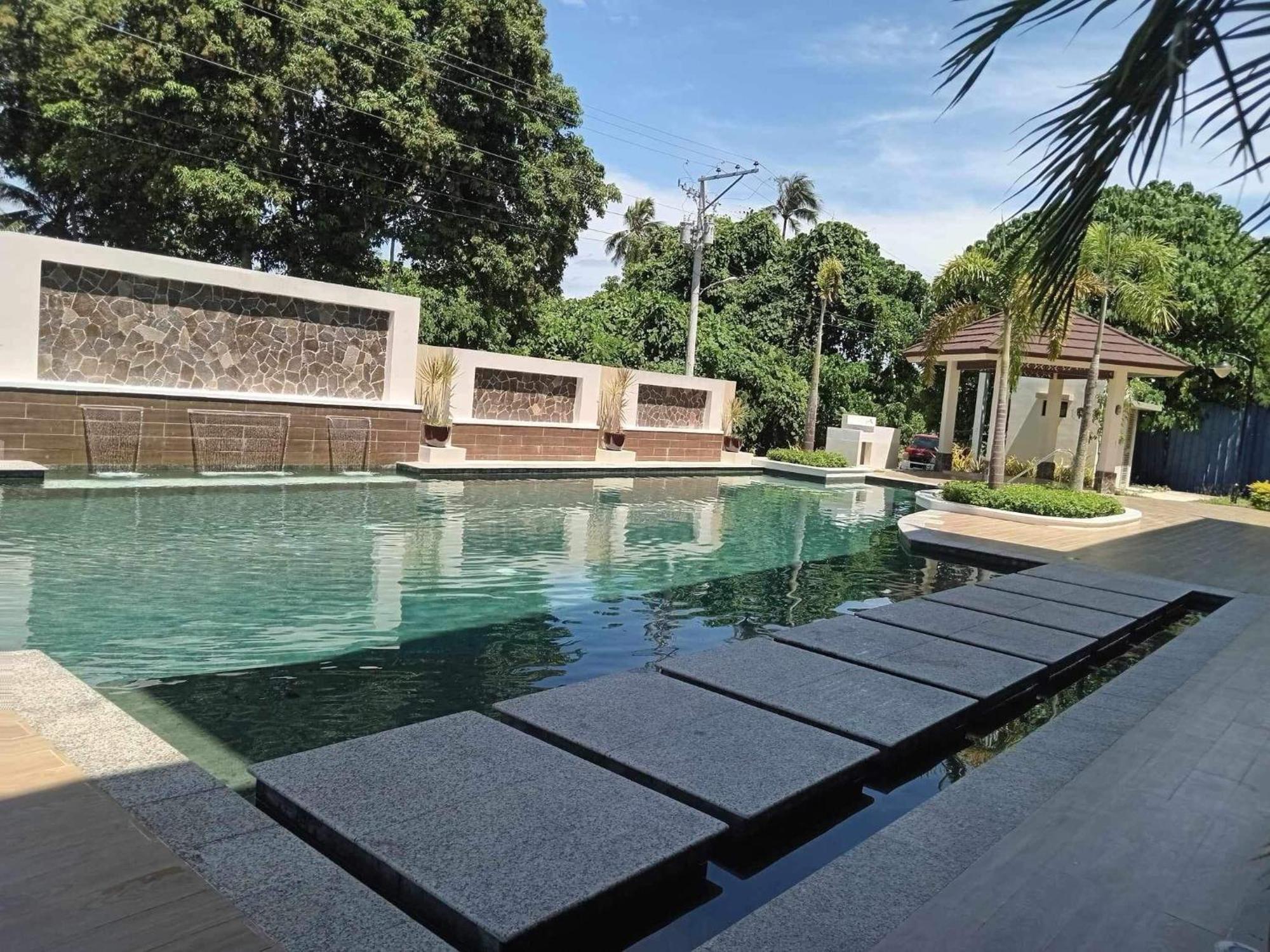 Kembali Condo Resort With Sea View Davao City Exteriér fotografie